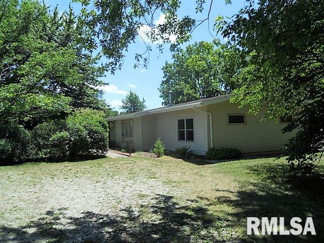 2023 North Quarry Road Trivoli, IL 61569 - Photo 8 of 32