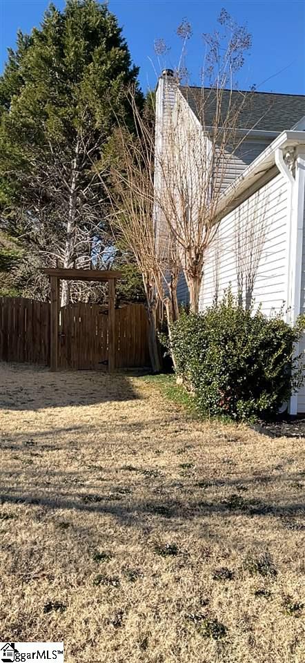 125 Cotter Lane Greer, SC 29650 - Photo 4 of 36 Gallery Image 4