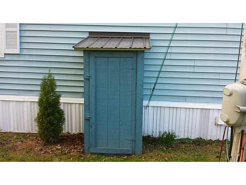 422 Lowell Town Road Wiscasset, ME 04578 - Photo 28 of 29 Storage.