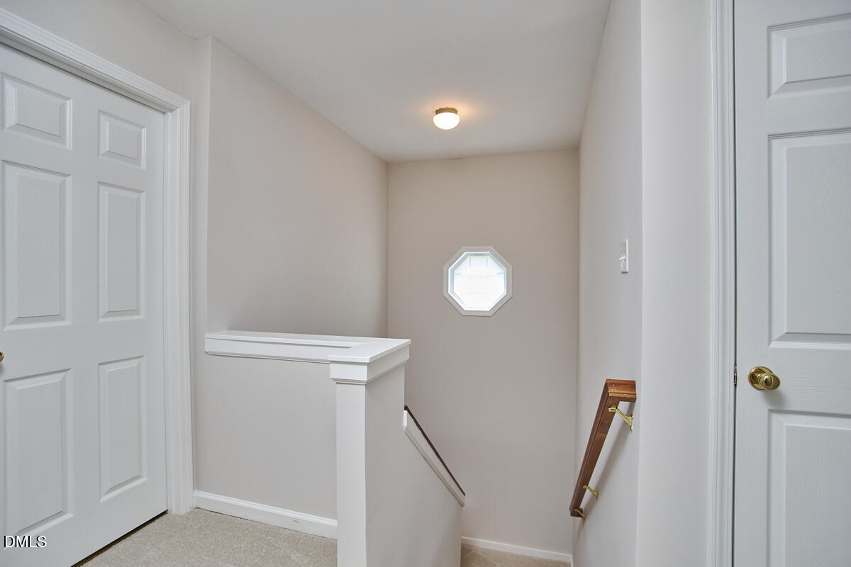 309 Blueridge Road Carrboro, NC 27510 - Photo 26 of 63 060