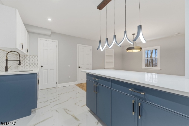 1821 Belvidere Road Phillipsburg, NJ 08865 - Photo 6 of 32