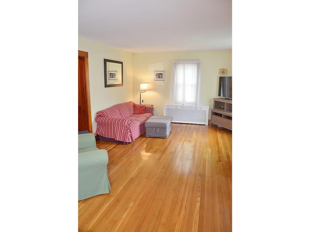 38 Washington Street Exeter, NH 03833 - Photo 8 of 27 Gallery Image 8