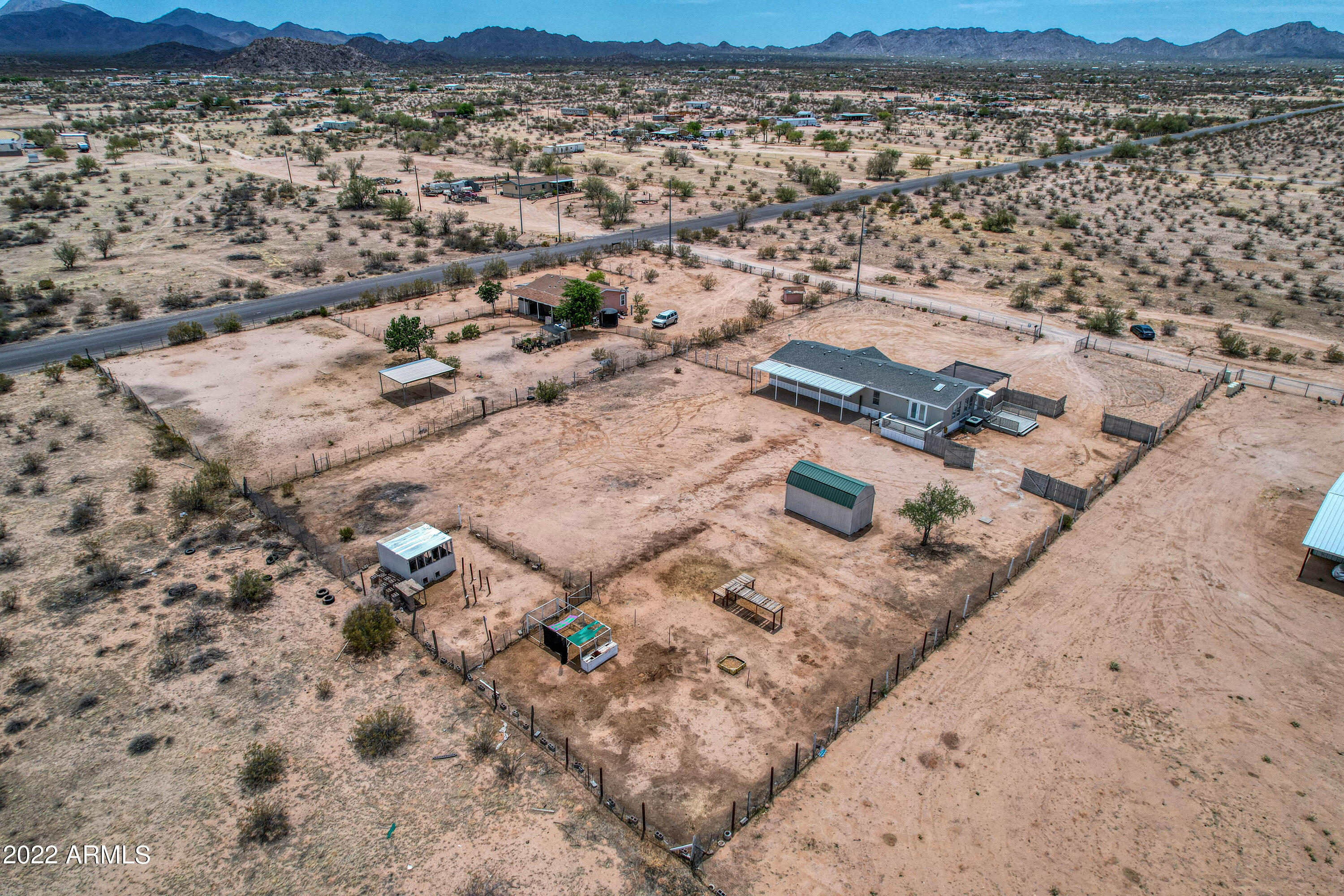 1321 North Ruby Road Maricopa, AZ 85139 - Photo 44 of 51 43