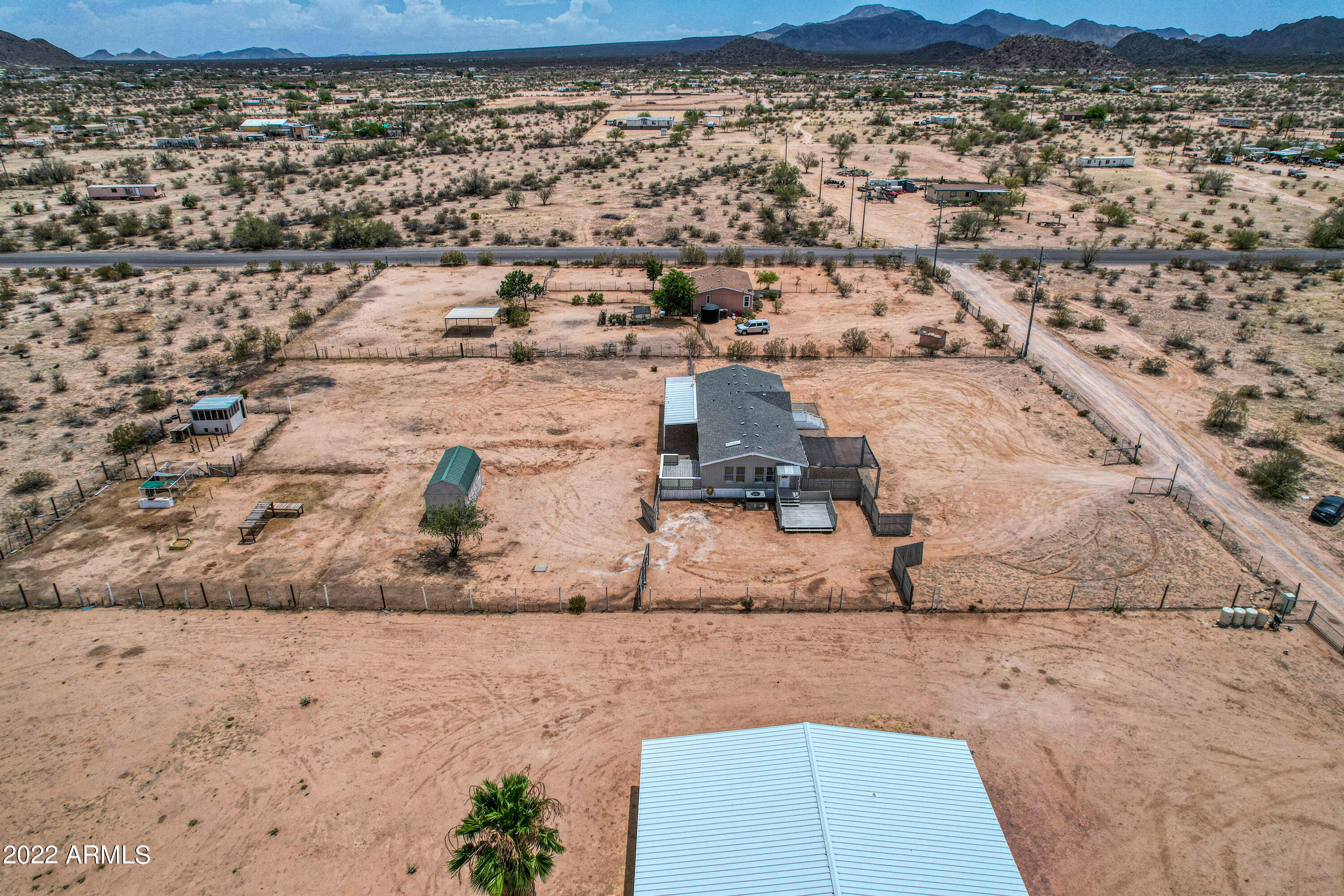 1321 North Ruby Road Maricopa, AZ 85139 - Photo 45 of 51 44
