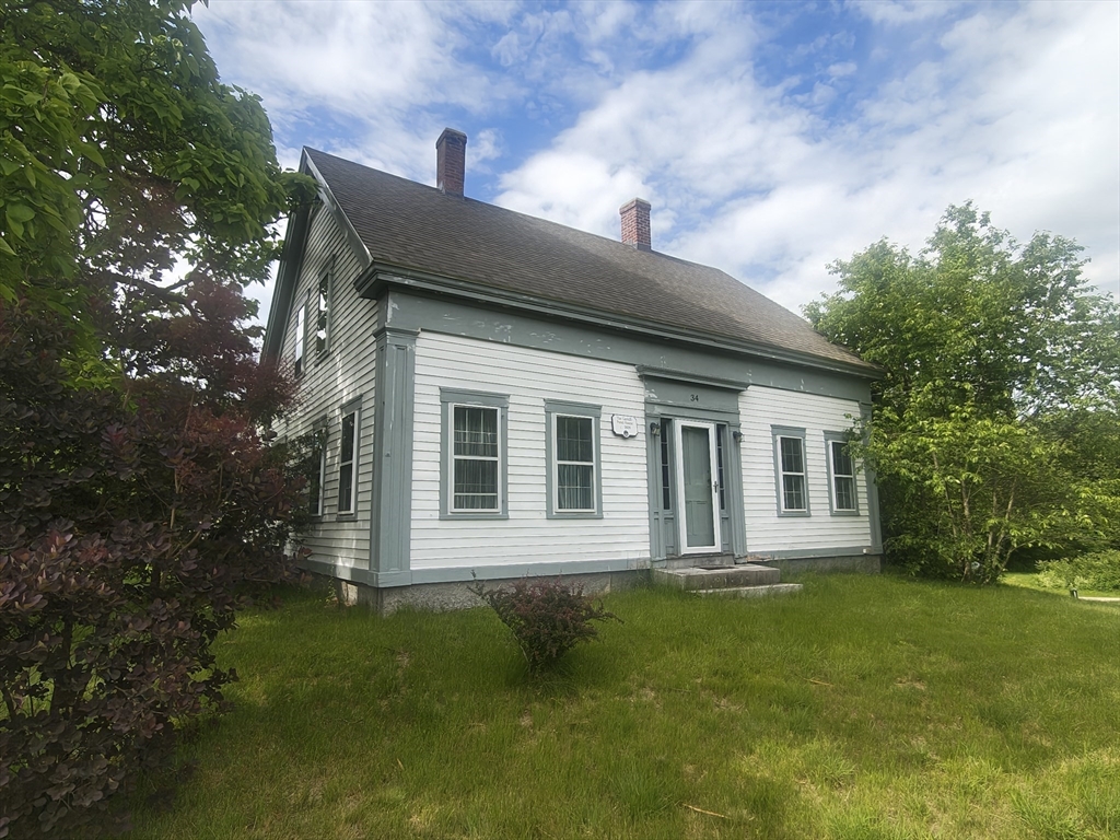 34 George Street Mendon, MA 01756 - Photo 2 of 34