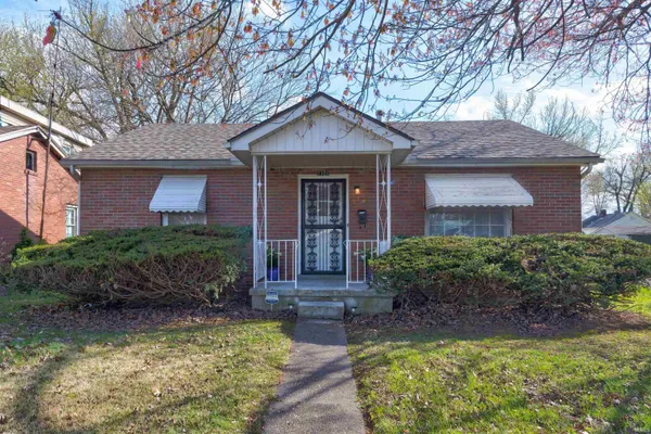 $168,900 | 1101 Ravenswood Drive, Evansville, IN 47714