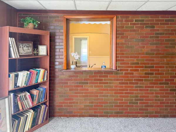 $168,500 | 1101 Ravenswood Drive, Evansville, IN 47714