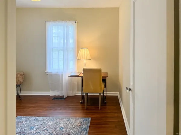 $168,500 | 1101 Ravenswood Drive, Evansville, IN 47714