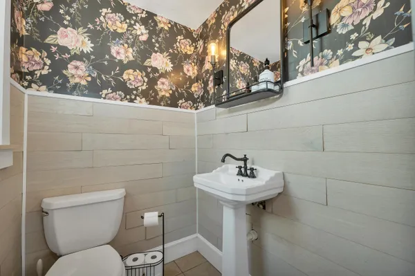 $415,000 | 632 Central Street, Franklin, NH 03235