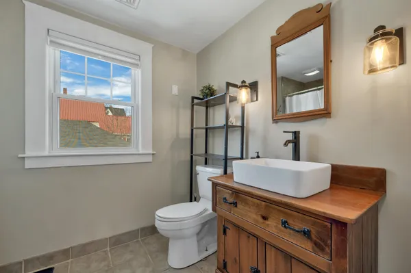 $415,000 | 632 Central Street, Franklin, NH 03235