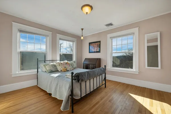 $415,000 | 632 Central Street, Franklin, NH 03235