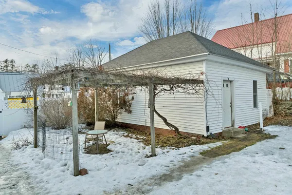 $415,000 | 632 Central Street, Franklin, NH 03235