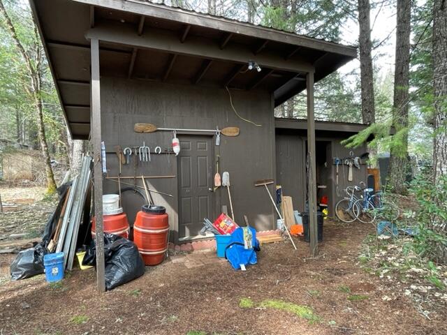 shop and shed