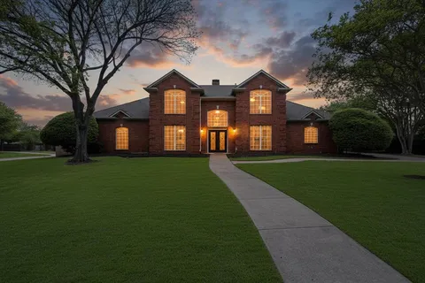 $1,190,000 | 813 Saratoga Drive, Southlake, TX 76092