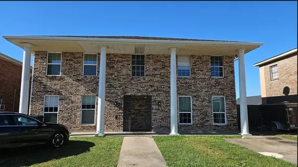 $1,795 | 7202 Salem Drive, New Orleans, LA 70127