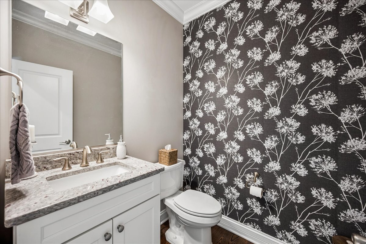 705 Ridge Road Highland Park, IL 60035 - Photo 16 of 29 Gallery Image 16