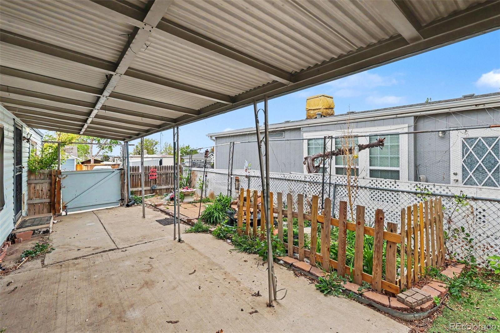 9037 Rampart Street Denver, CO 80260 - Photo 9 of 11