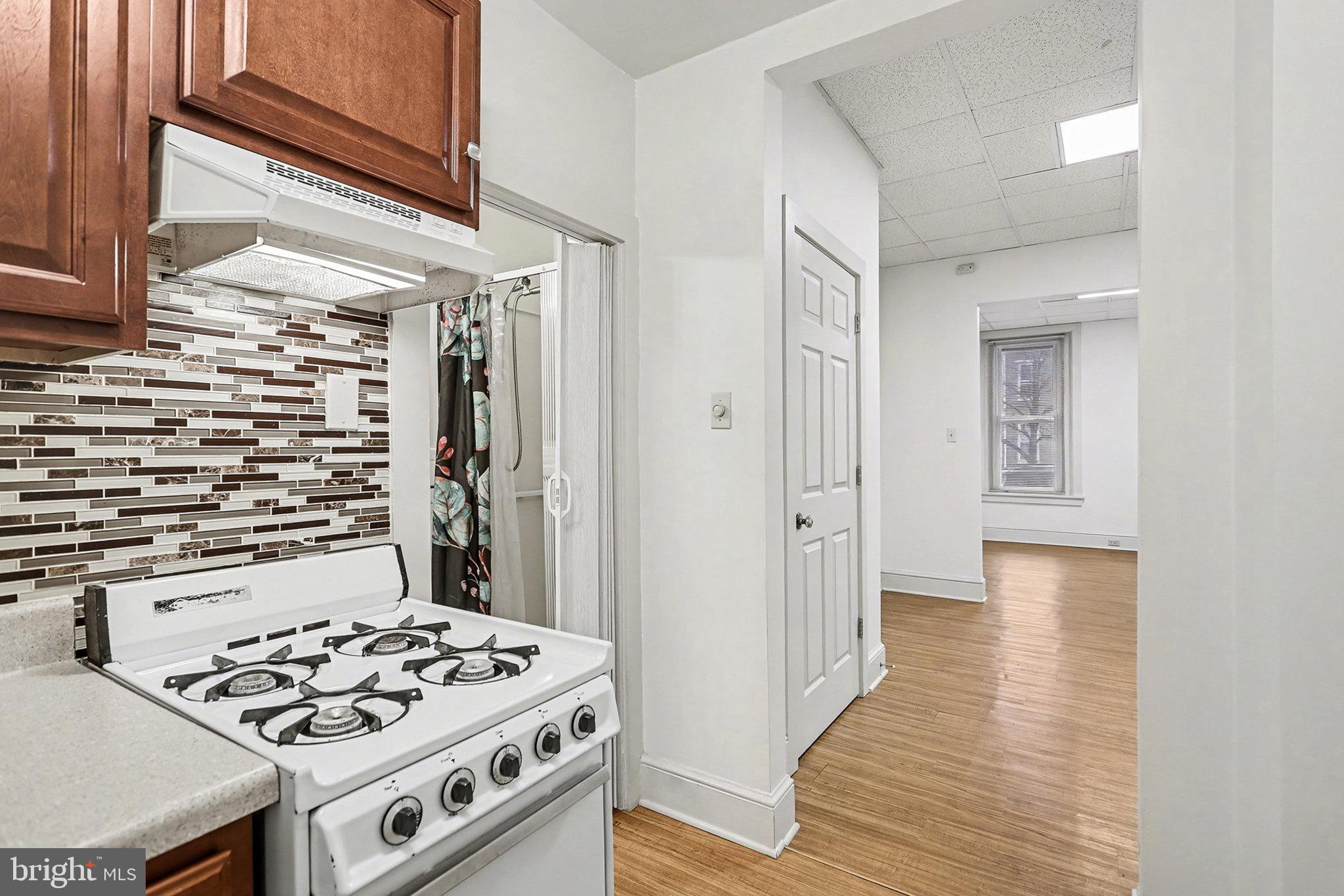 136 East Lemon Street, Unit 1 Lancaster, PA 17602 - Photo 12 of 16