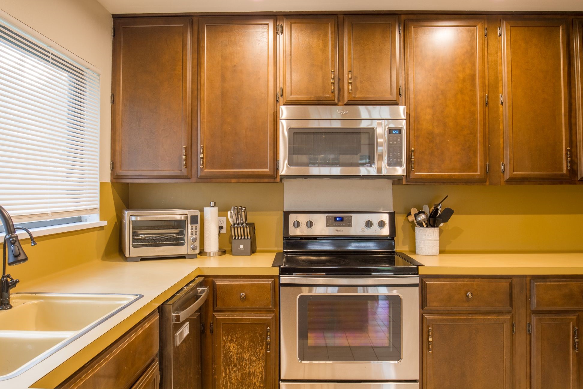 401 West 5th Street Brenham, TX 77833 - Photo 9 of 23