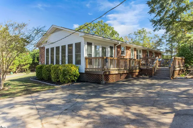 $244,000 | 8 Pinecrest Drive, Williamston, SC 29697