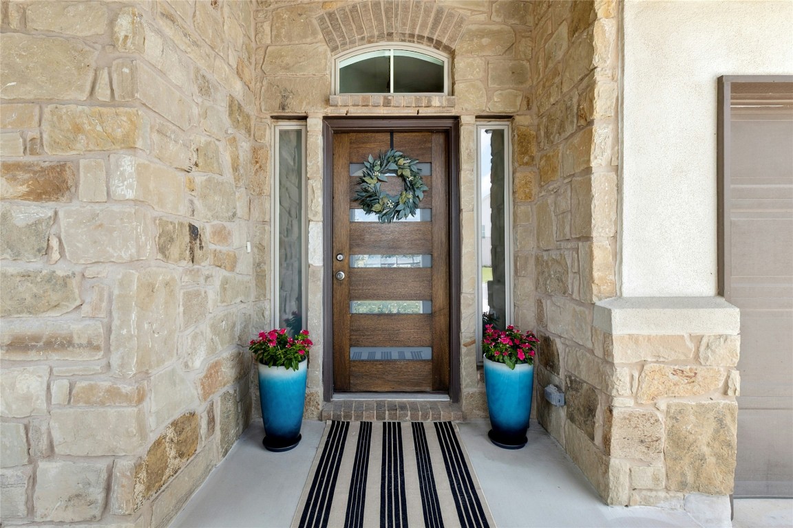 242 Backstays Loop Kyle, TX 78640 - Photo 3 of 38