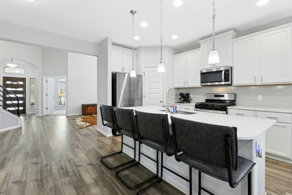 242 Backstays Loop Kyle, TX 78640 - Photo 9 of 38