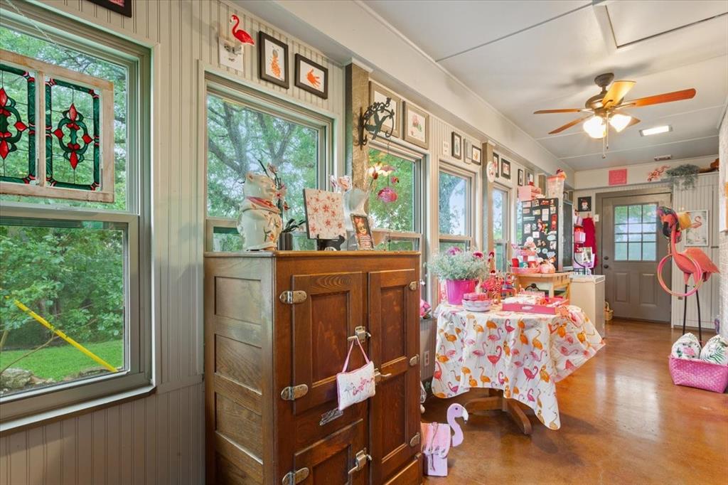 649 Wedgewood Drive China Spring, TX 76633 - Photo 26 of 39 View of sunroom