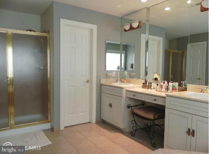318 Delight Meadows Road Reisterstown, MD 21136 - Photo 21 of 30 Mast Bath w/ separate water closet
