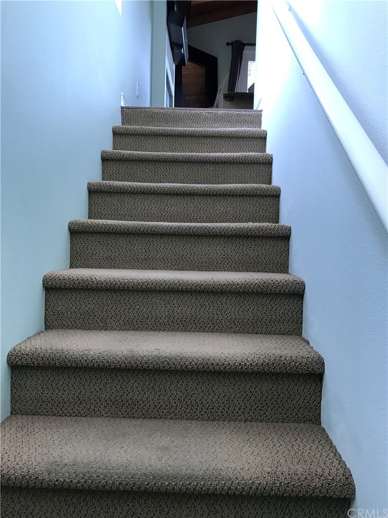 2378 Cornell Drive Costa Mesa, CA 92626 - Photo 28 of 40 a view of entryway