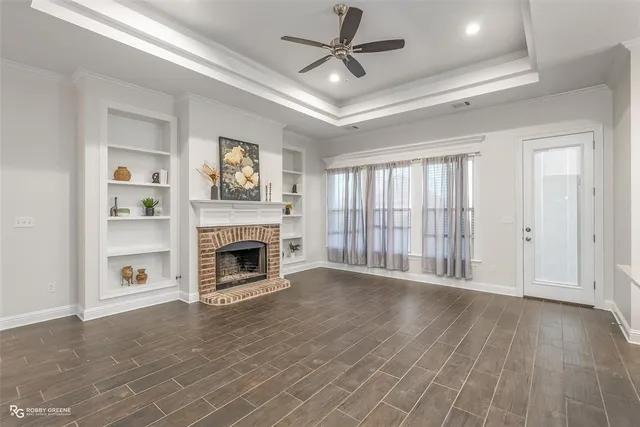 $299,900 | 552 Brunswick Gardens, Haughton, LA 71037