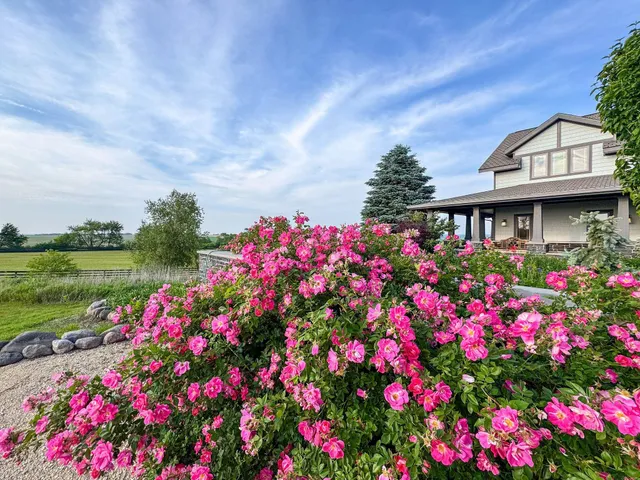 $4,500,000 | 852 County Rd Jg, Mount Horeb, WI 53572