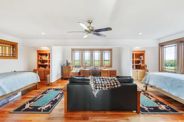 $4,500,000 | 852 County Rd Jg, Mount Horeb, WI 53572