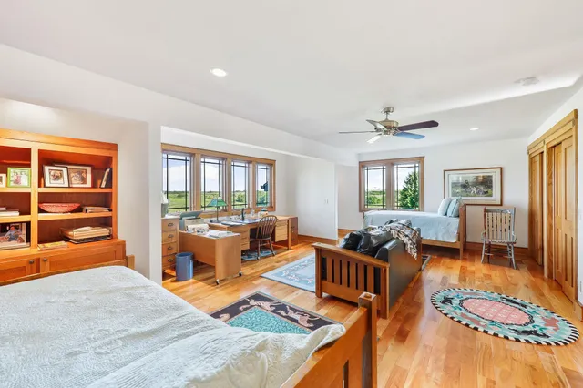 $4,500,000 | 852 County Rd Jg, Mount Horeb, WI 53572