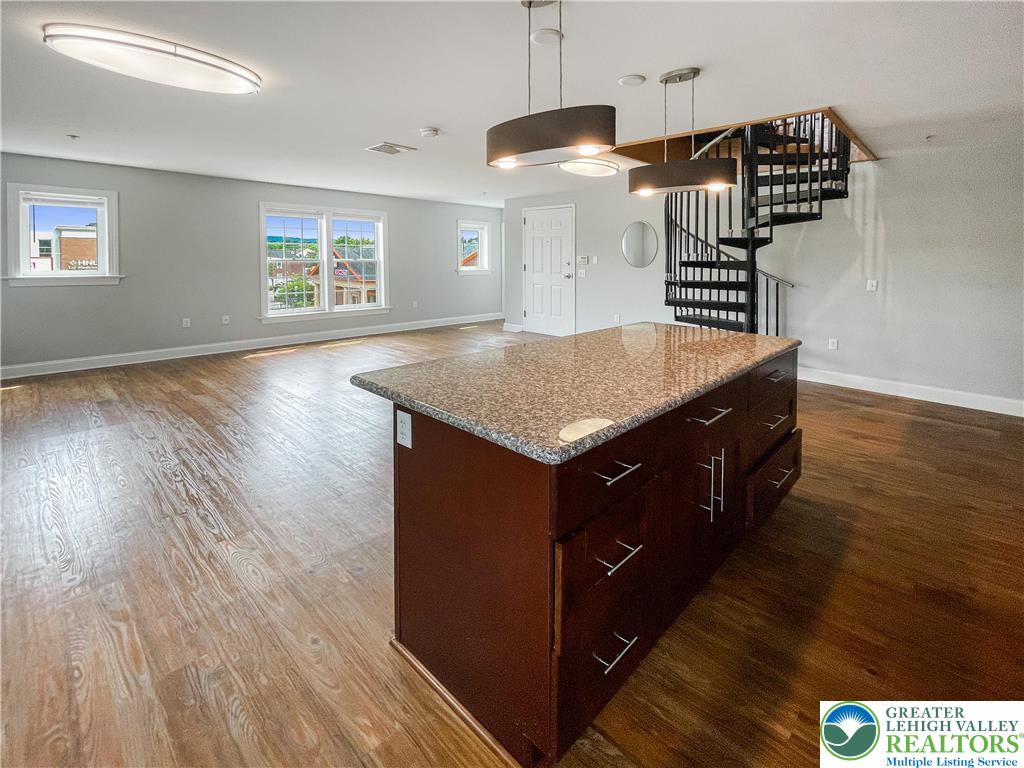 758 Main Street, Unit 2 Hellertown, PA 18055 - Photo 4 of 24