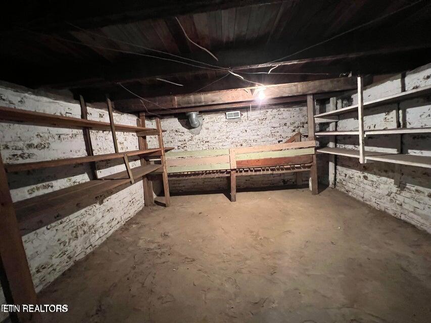 121 Sexton Lane Oneida, TN 37841 - Photo 30 of 32 20240605203455806745000000-o