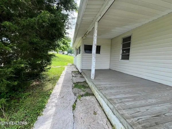 $85,000 | 121 Sexton Lane, Oneida, TN 37841