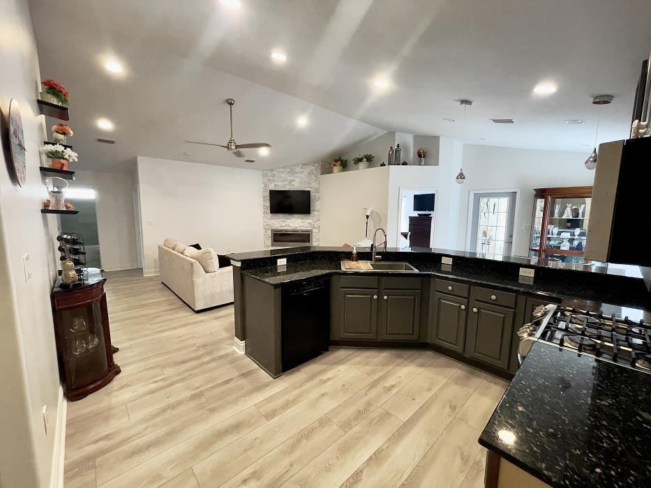 7124 Raintree Lane Gulf Shores, AL 36542 - Photo 15 of 32
