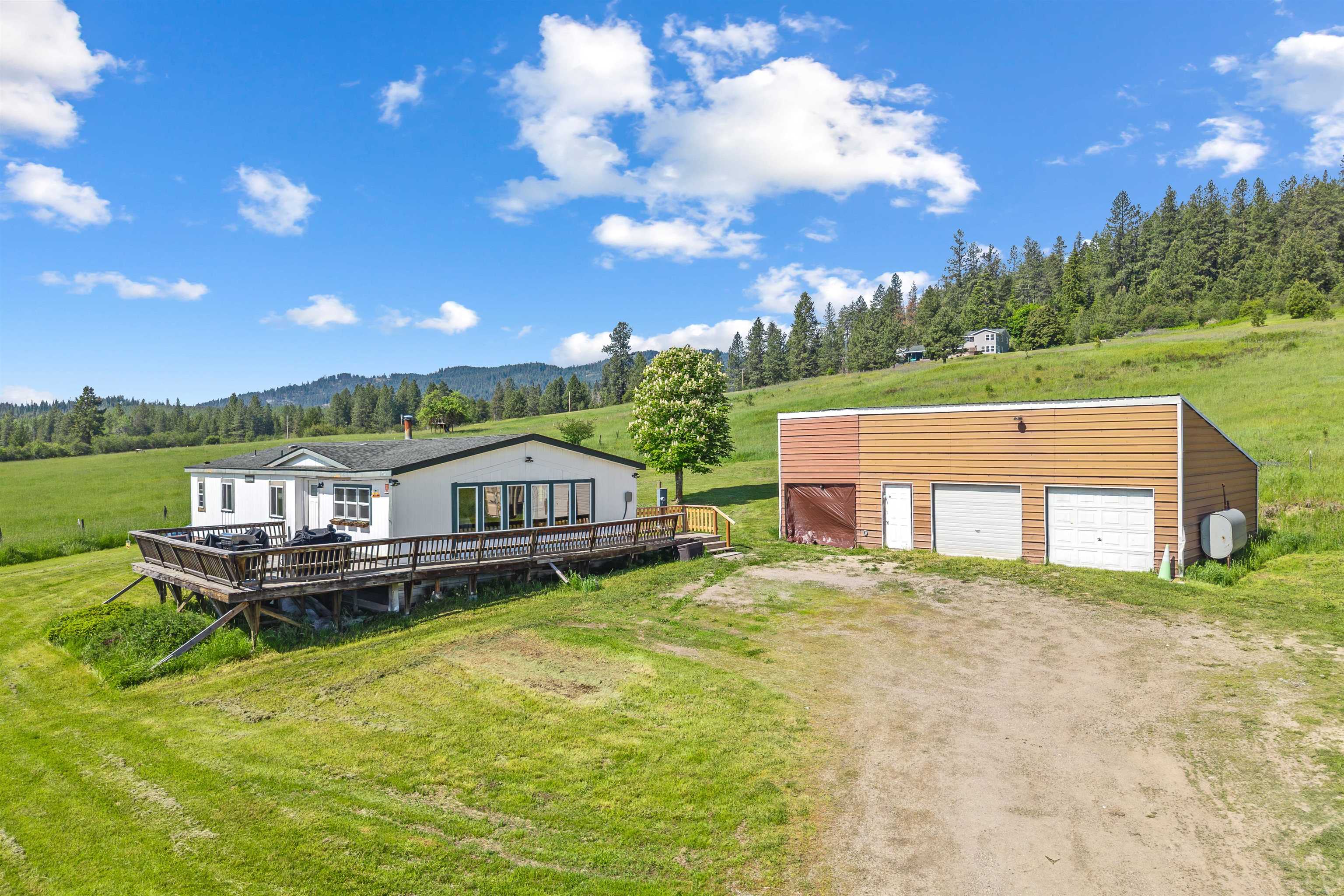 18591 Westside Calispel Road Cusick, WA 99119 - Photo 2 of 33