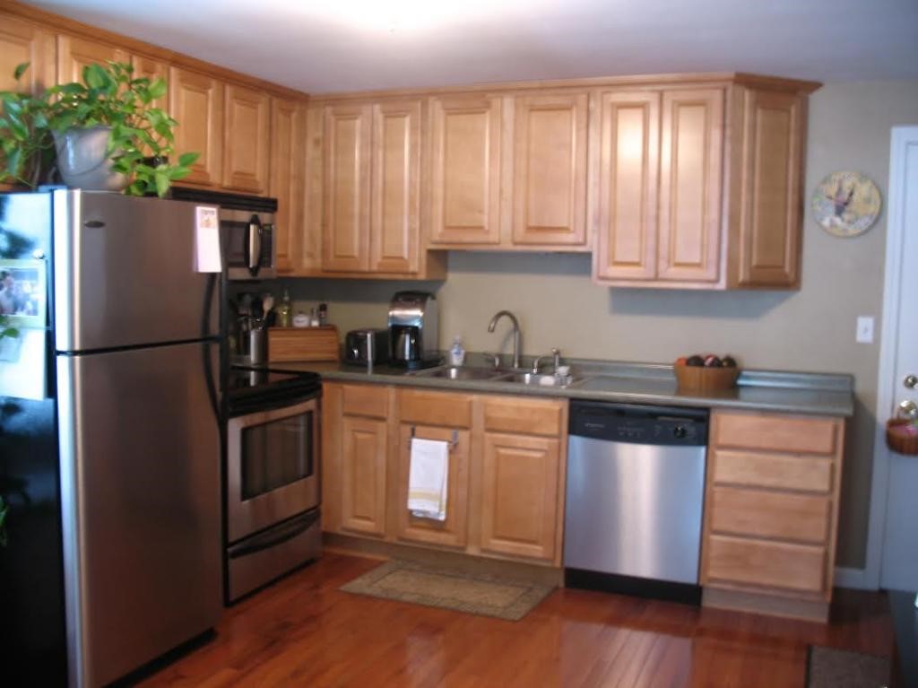 36 Whipple Road, Unit 3 Kittery, ME 03904 - Photo 2 of 6 Gallery Image 2