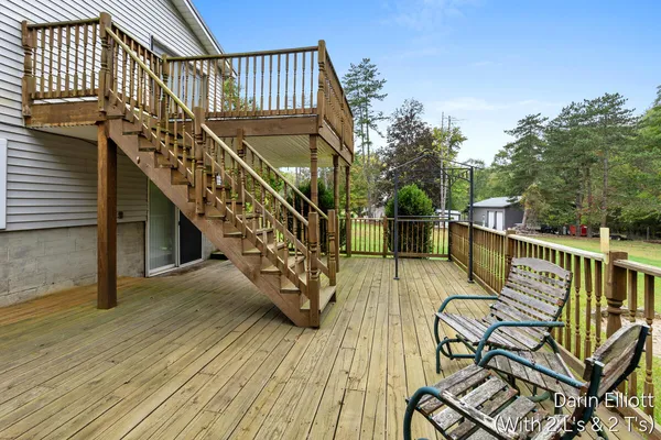 $242,500 | 3721 East Stage Road, Ionia, MI 48846