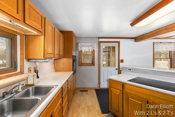 $242,500 | 3721 East Stage Road, Ionia, MI 48846