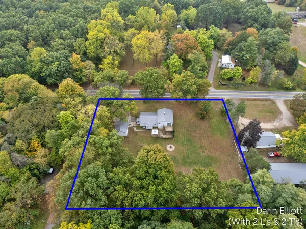 $242,500 | 3721 East Stage Road, Ionia, MI 48846