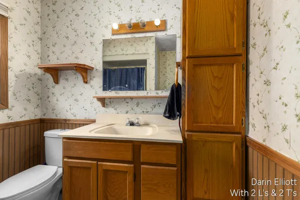 $242,500 | 3721 East Stage Road, Ionia, MI 48846