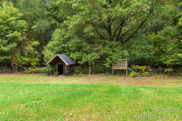 $242,500 | 3721 East Stage Road, Ionia, MI 48846