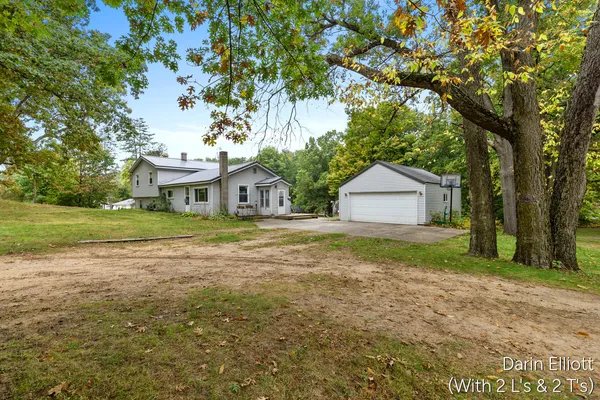$242,500 | 3721 East Stage Road, Ionia, MI 48846