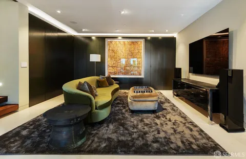 $19,900,000 | 2833 Vallejo Street, San Francisco, CA 94123