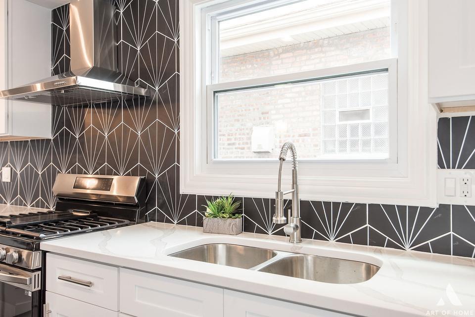 7830 South Merrill Avenue Chicago, IL 60649 - Photo 13 of 47