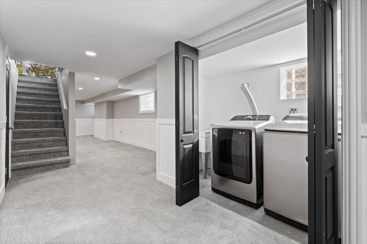 7830 South Merrill Avenue Chicago, IL 60649 - Photo 35 of 47