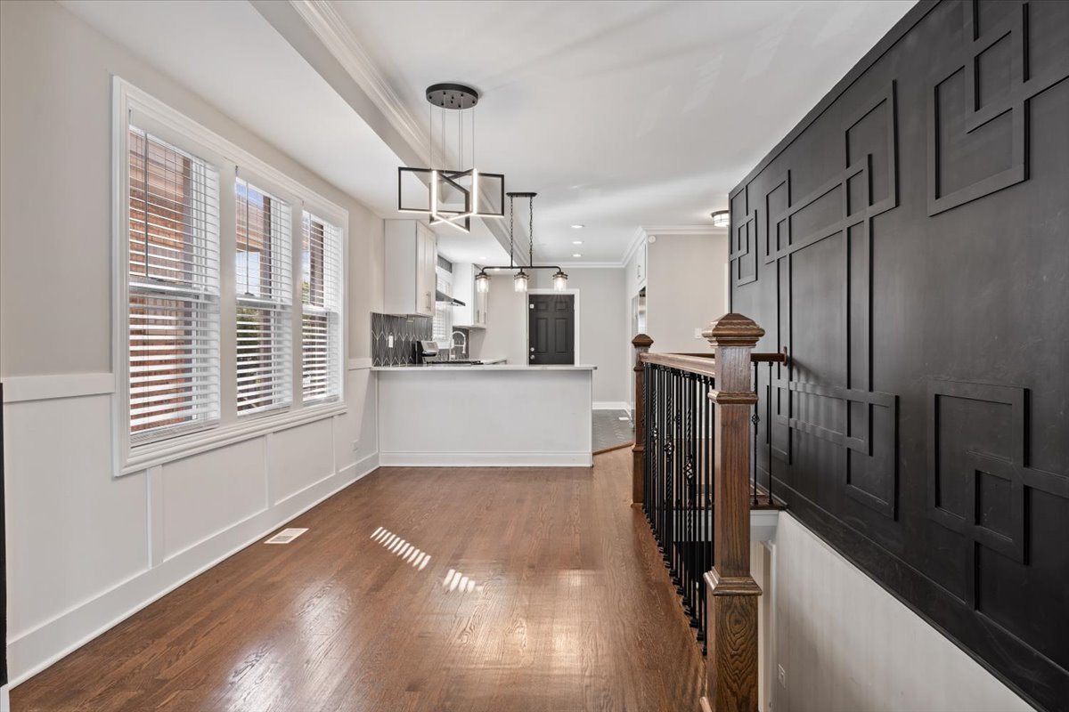 7830 South Merrill Avenue Chicago, IL 60649 - Photo 10 of 47