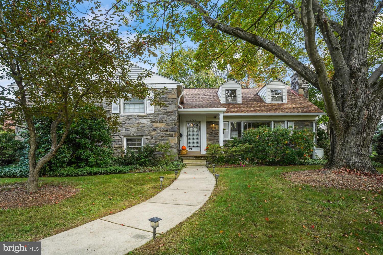 2721 South Kent Road Broomall, PA 19008 - Photo 1 of 53 Gallery Image 1